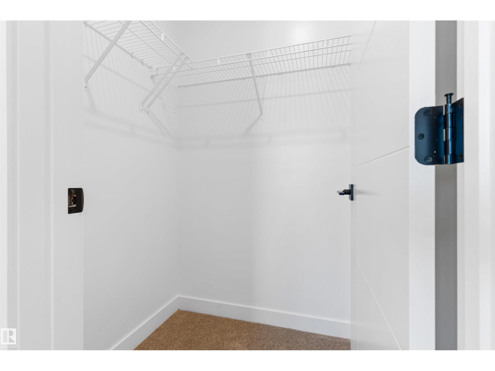 12427 47 ST NW - 25