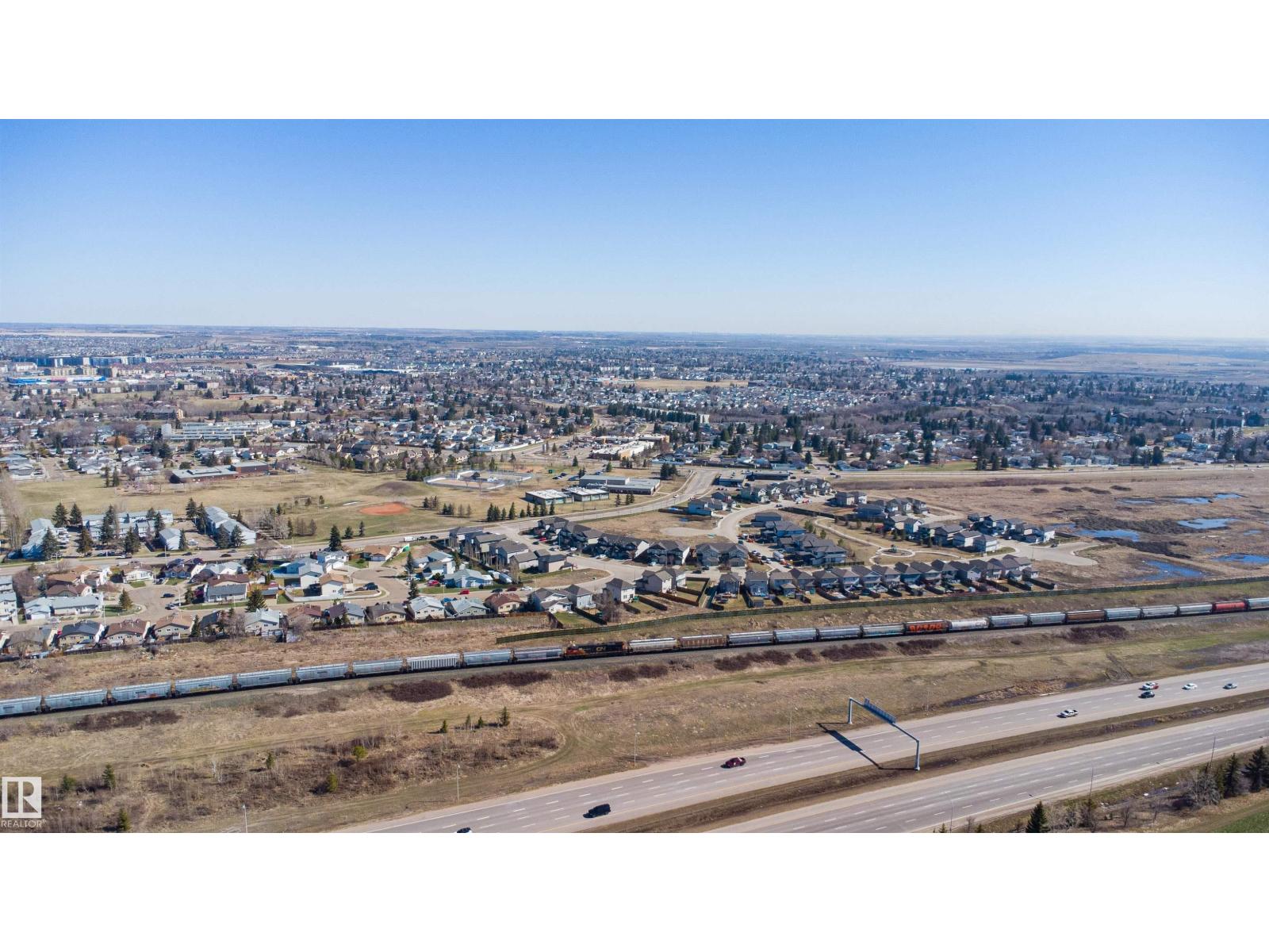12427 47 ST NW - 45