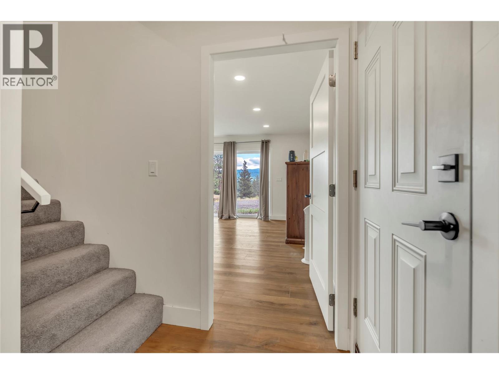 318 Hidden Valley Road - 27
