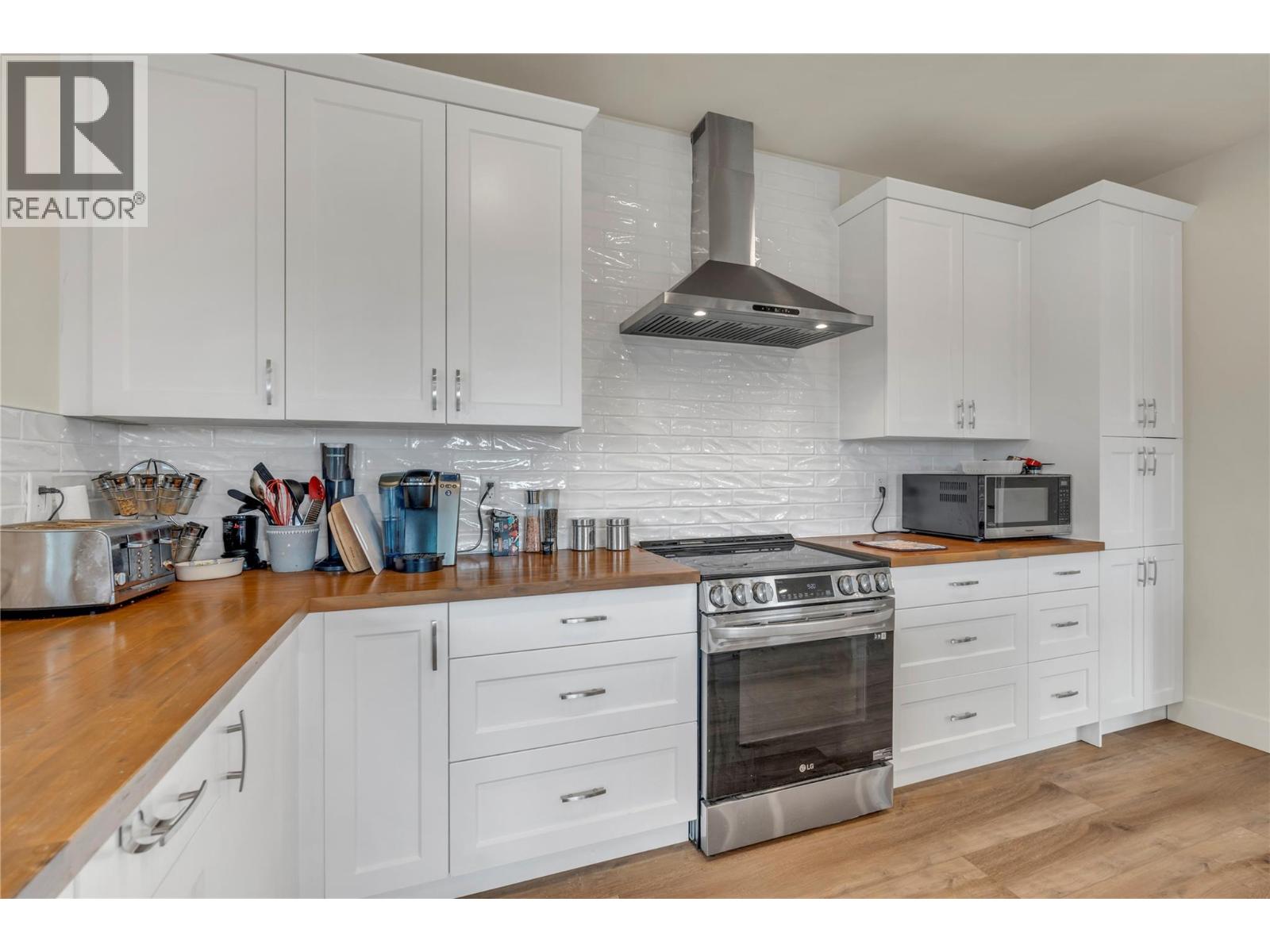 318 Hidden Valley Road - 5
