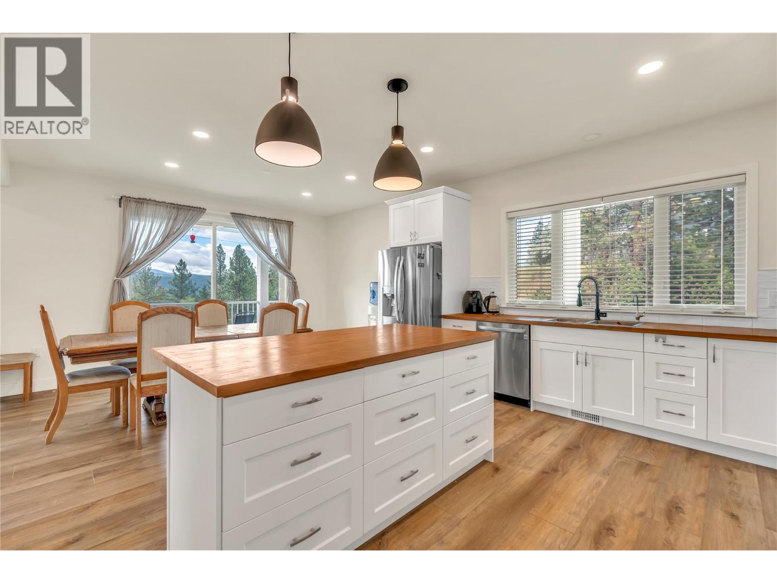 318 Hidden Valley Road - 7
