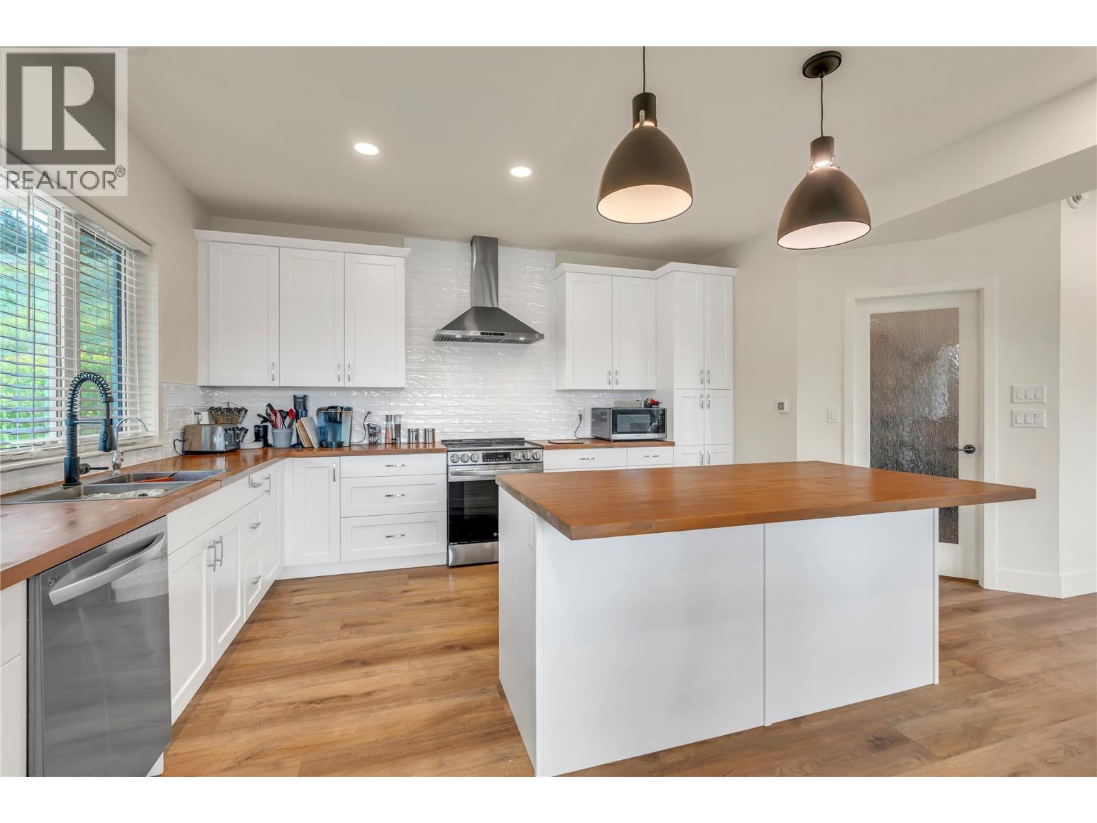 318 Hidden Valley Road - 3