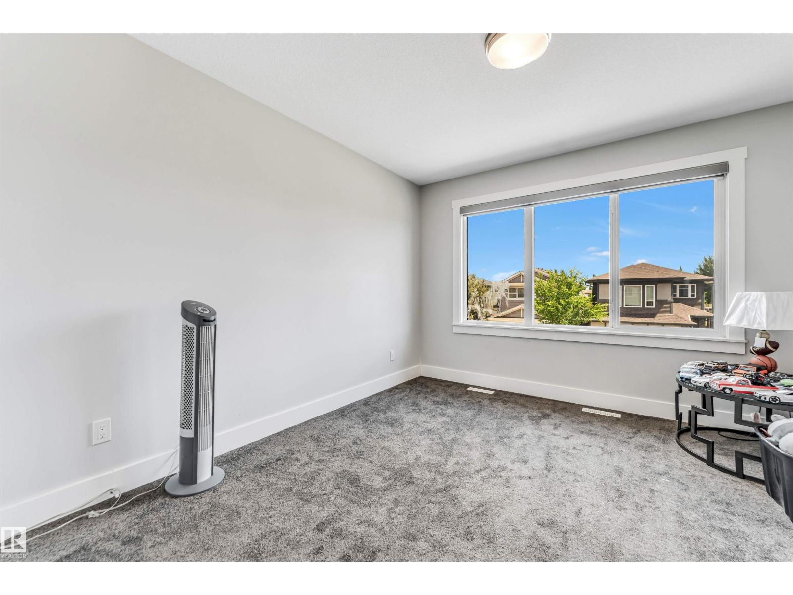 8516 216 ST NW - 22