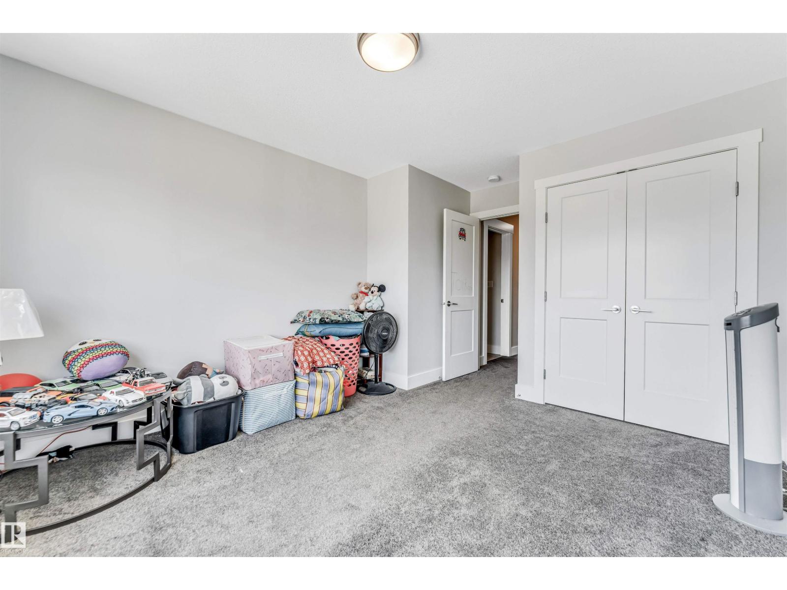 8516 216 ST NW - 33