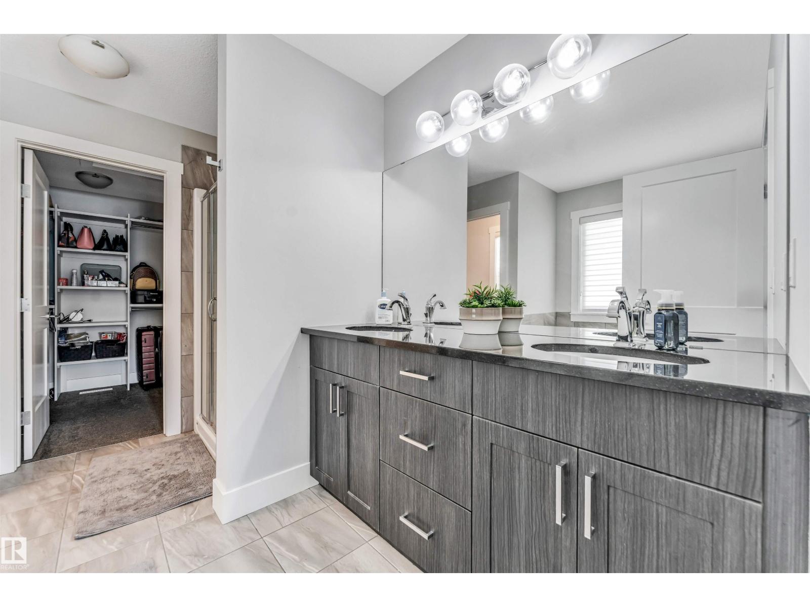 8516 216 ST NW - 28