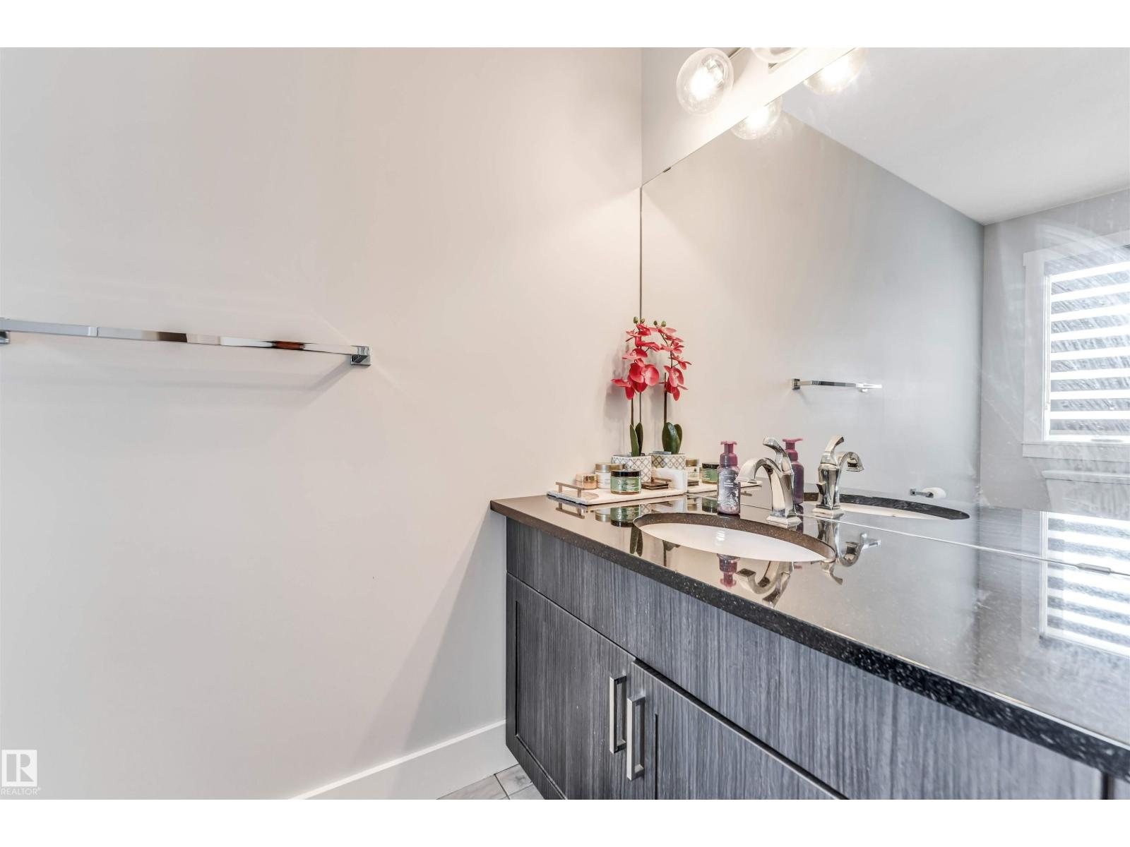 8516 216 ST NW - 18