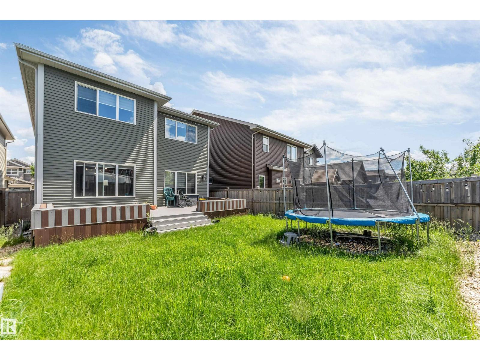 8516 216 ST NW - 37