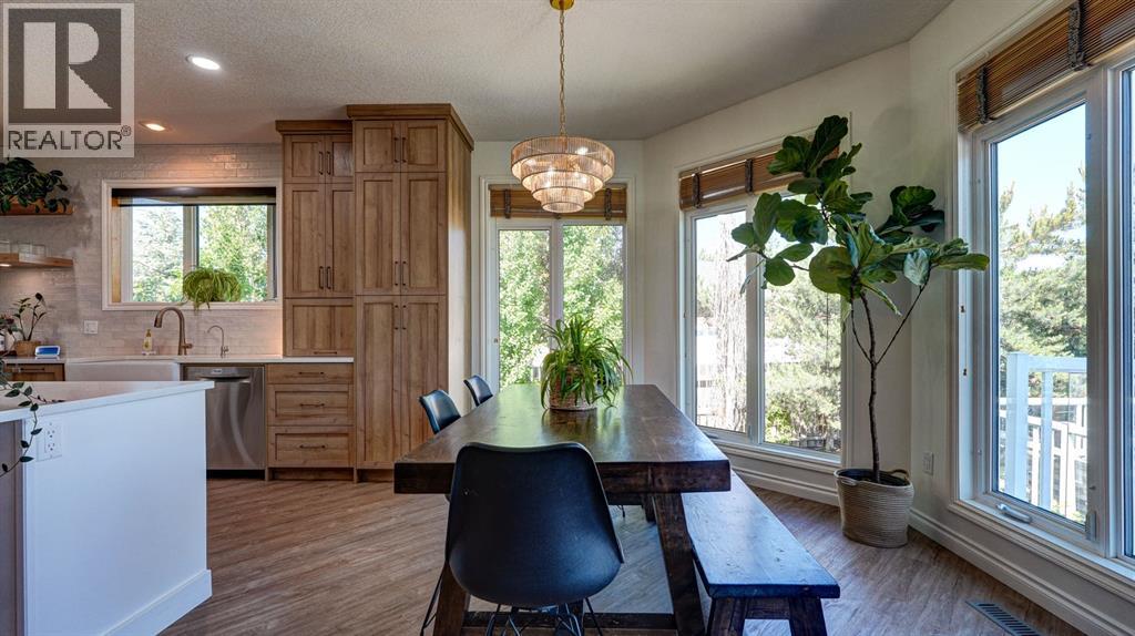 106 Derochie Drive W — photo 11
