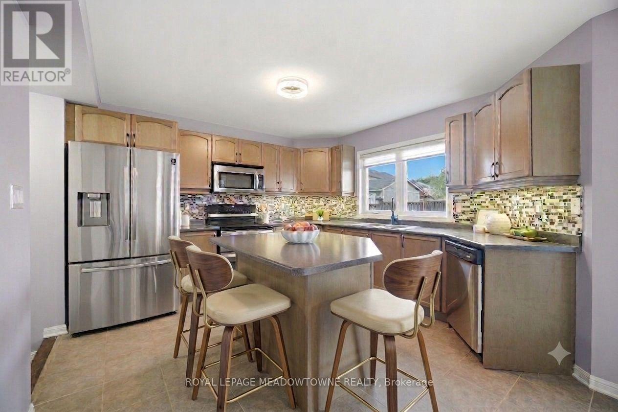 214 JOHN W. TAYLOR AVENUE W - 24
