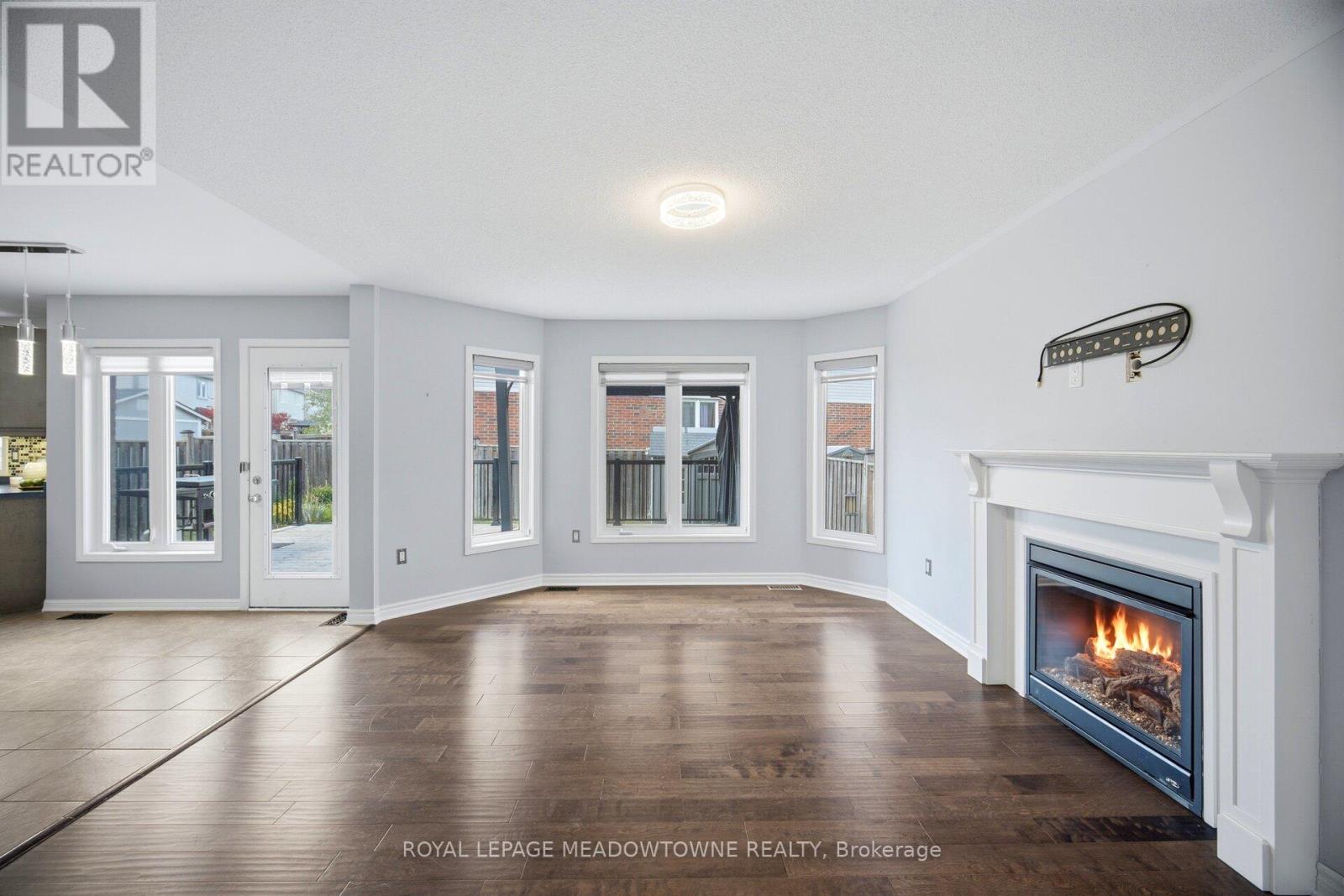 214 JOHN W. TAYLOR AVENUE W - 17