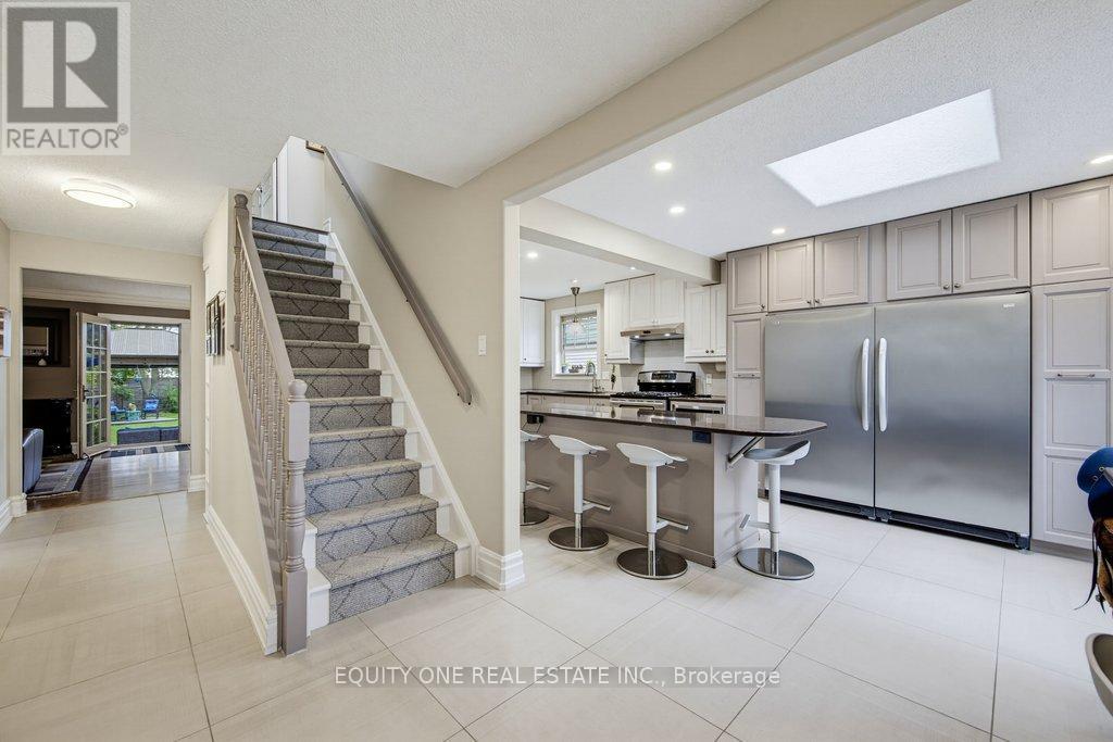 3 Bed, 2 Bath House for Sale in Ottawa – 289 DU GRAND BOIS AVENUE, Ottawa – MLS# X13496874 - Image 7