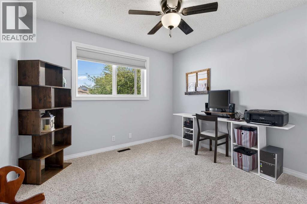 345 9 Street SE - 22