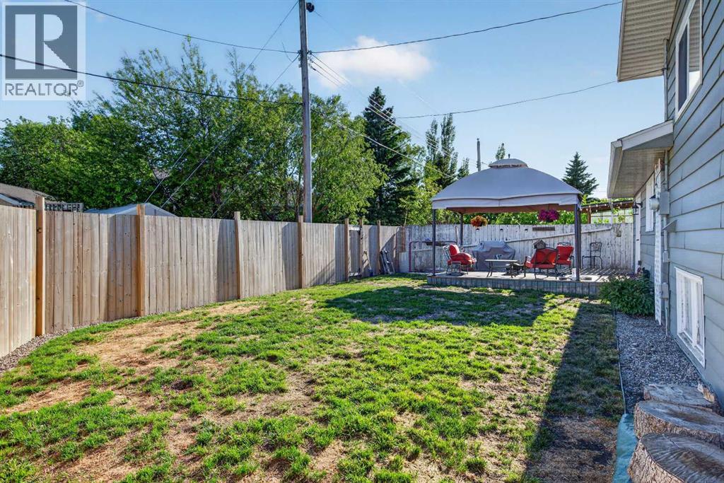 345 9 Street SE - 6