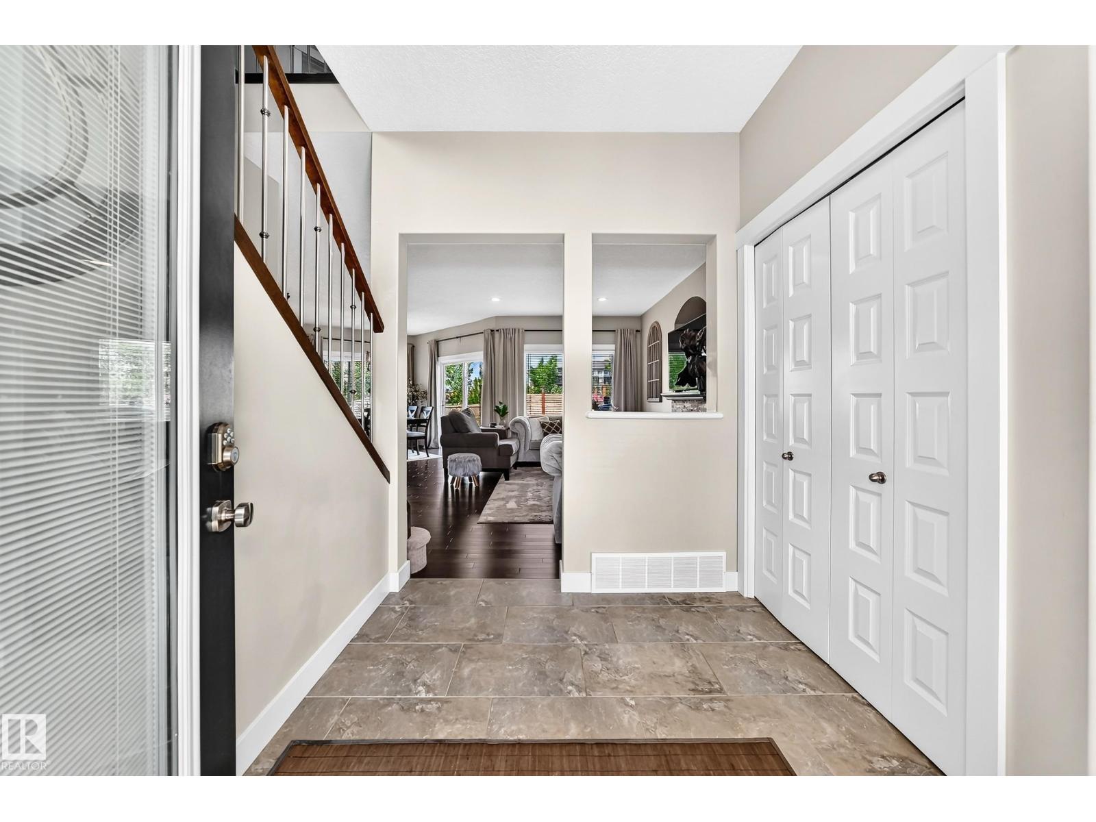 13724 166 AV NW NW - photo 3