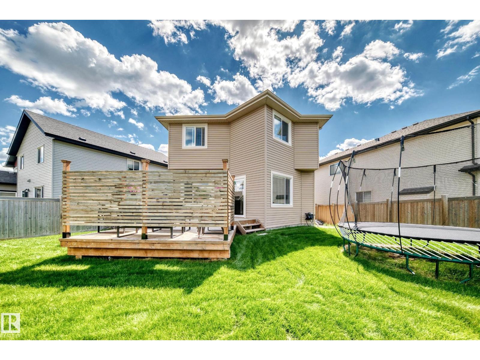 13724 166 AV NW NW — photo 47