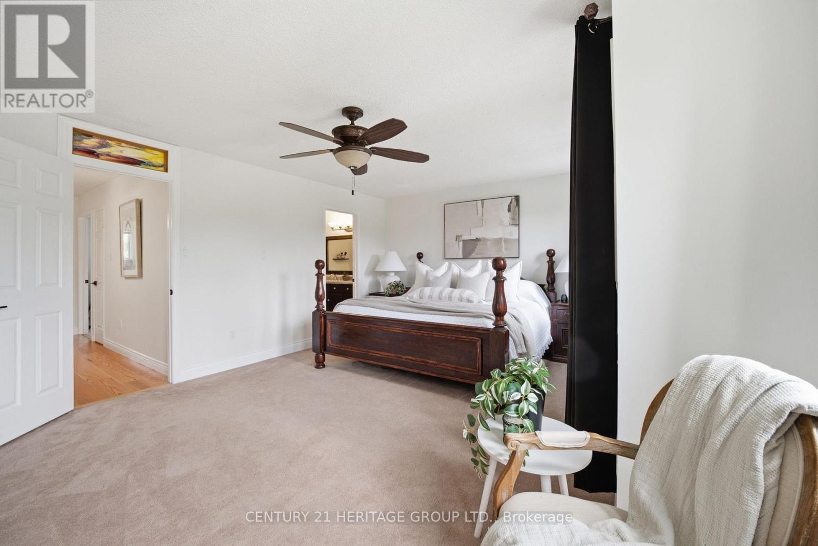 28 TAYWOOD COURT - 24