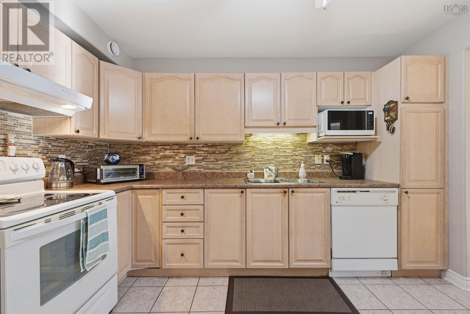 #107 211 Hammonds Plains Road - 14