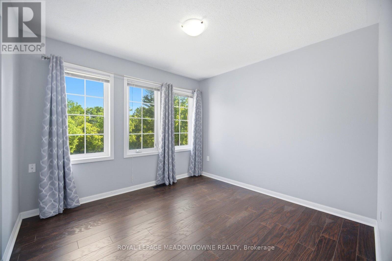 214 JOHN W. TAYLOR AVENUE W - 38