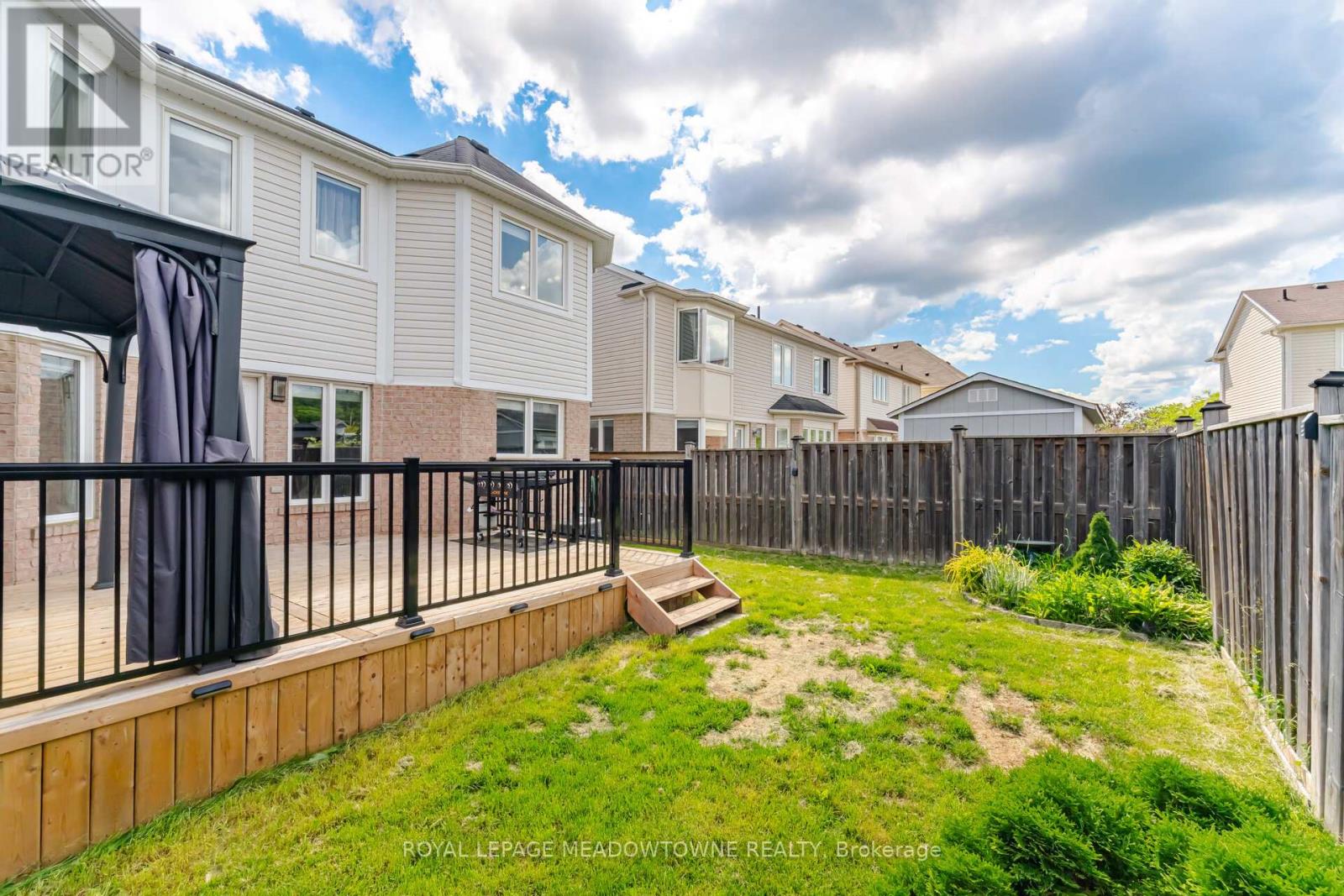 214 JOHN W. TAYLOR AVENUE W - 45