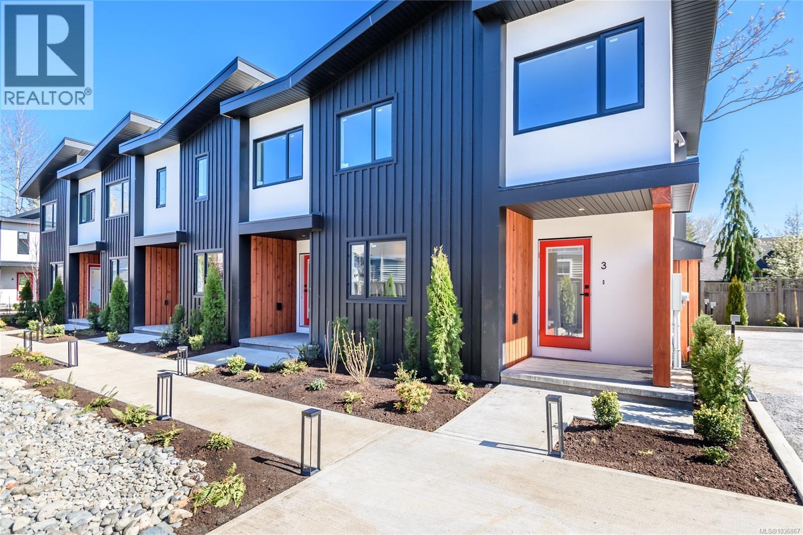 #5 1590 Piercy Ave - 5