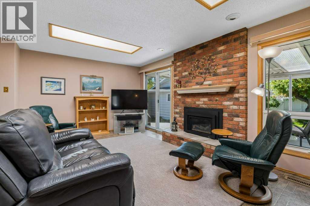 12224 Lake Waterton Way SE — photo 11