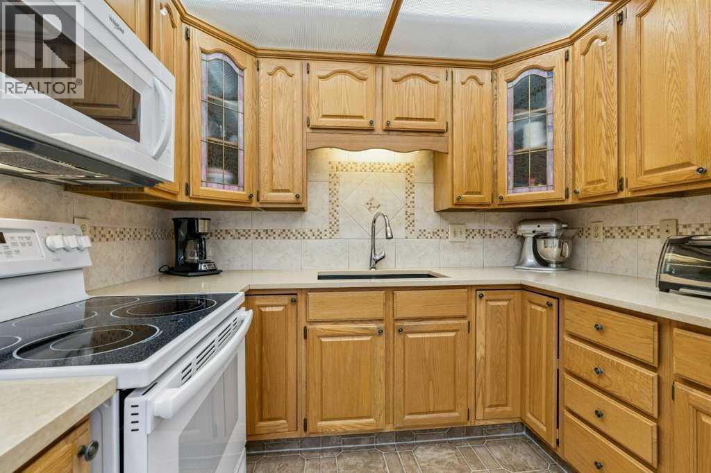 12224 Lake Waterton Way SE — photo 14
