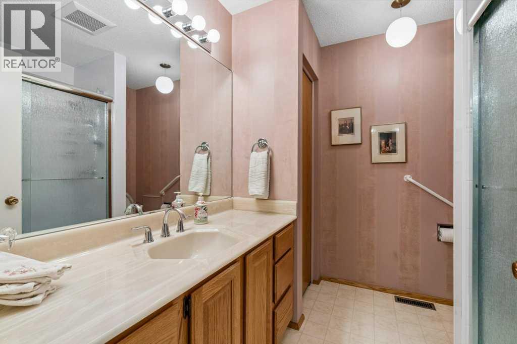 12224 Lake Waterton Way SE — photo 17