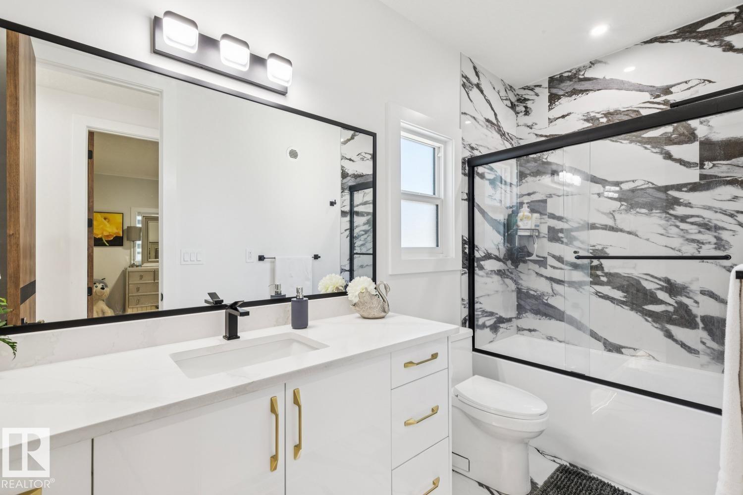 1395 155 ST SW - 42