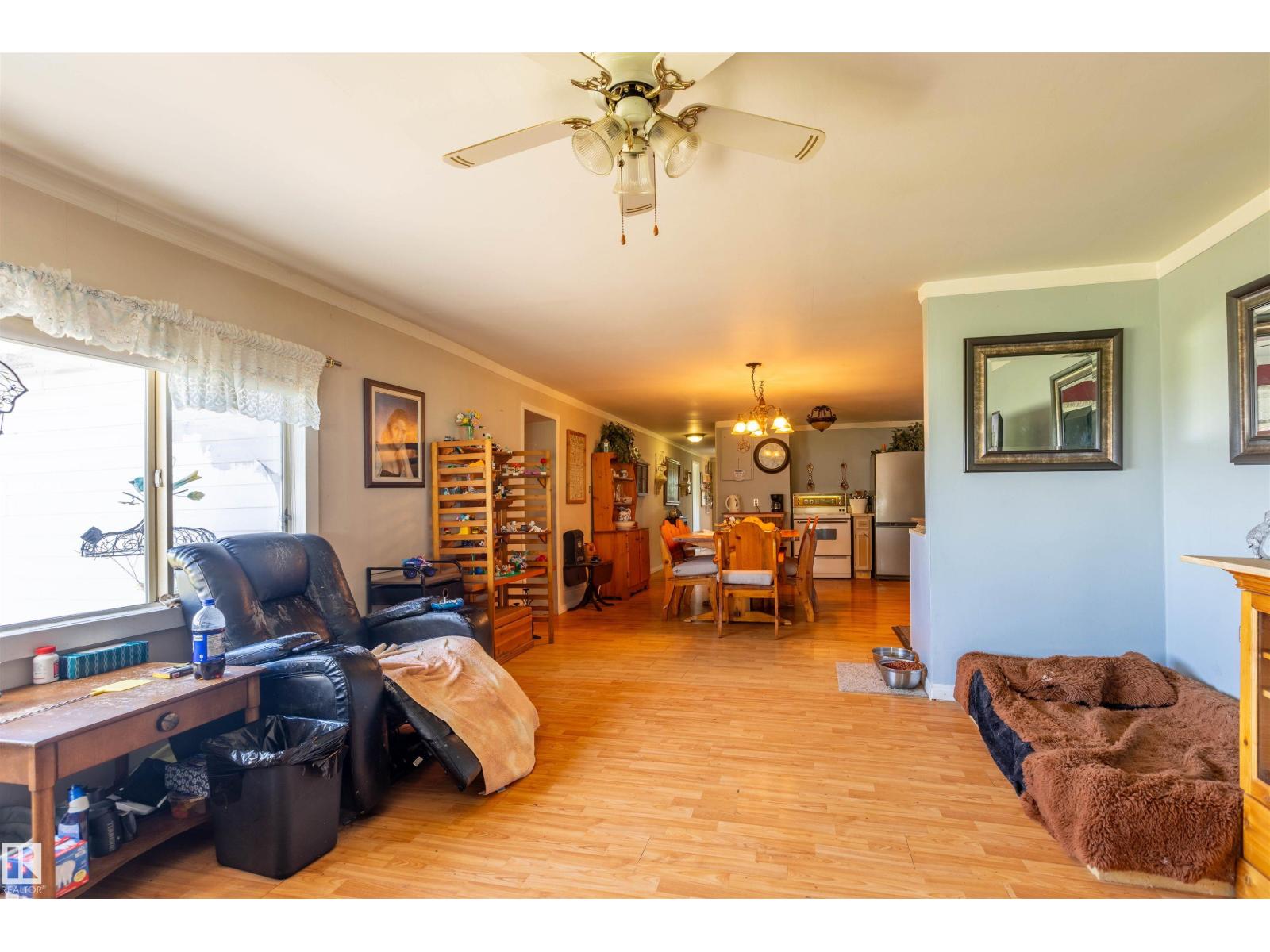 551027 Range Road 193 - 11