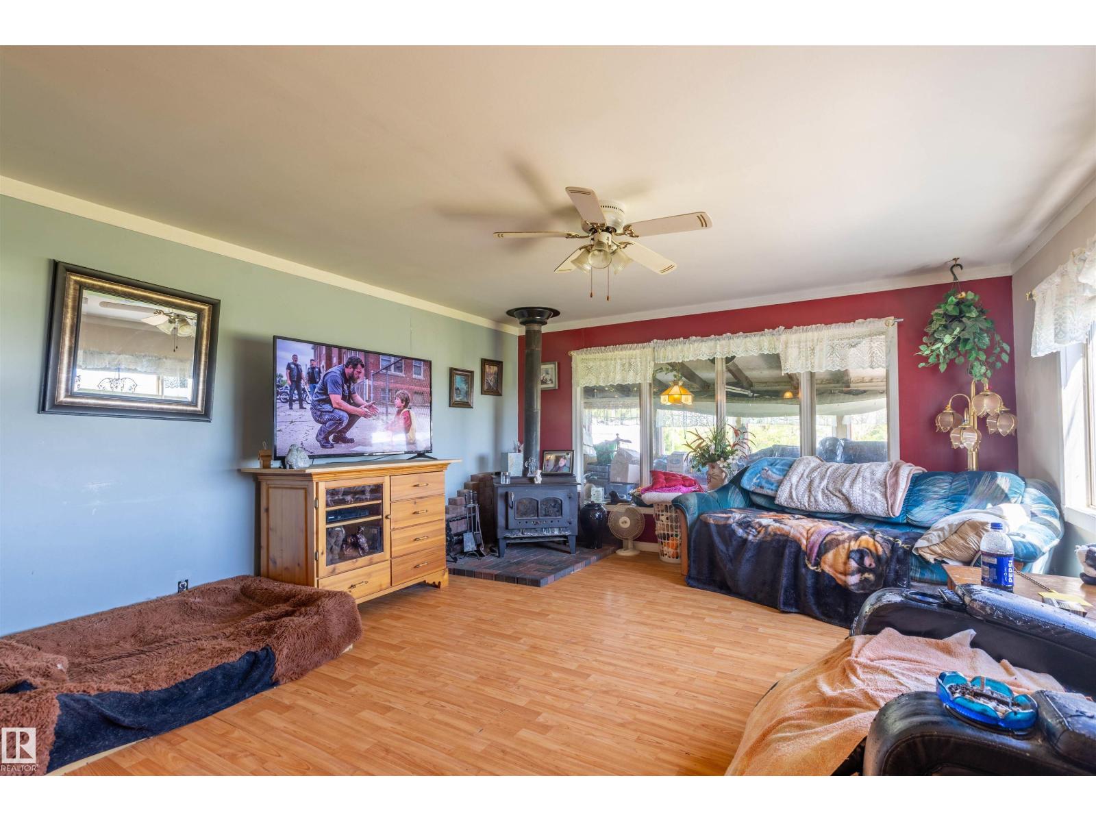 551027 Range Road 193 - 12