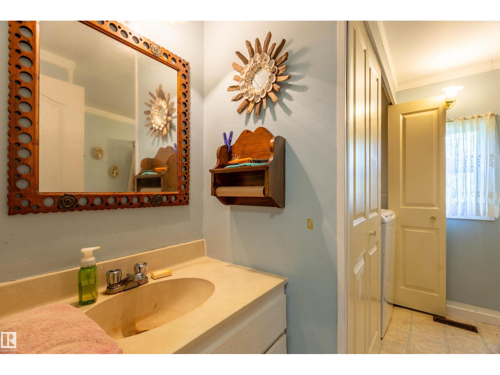 551027 Range Road 193 - 15