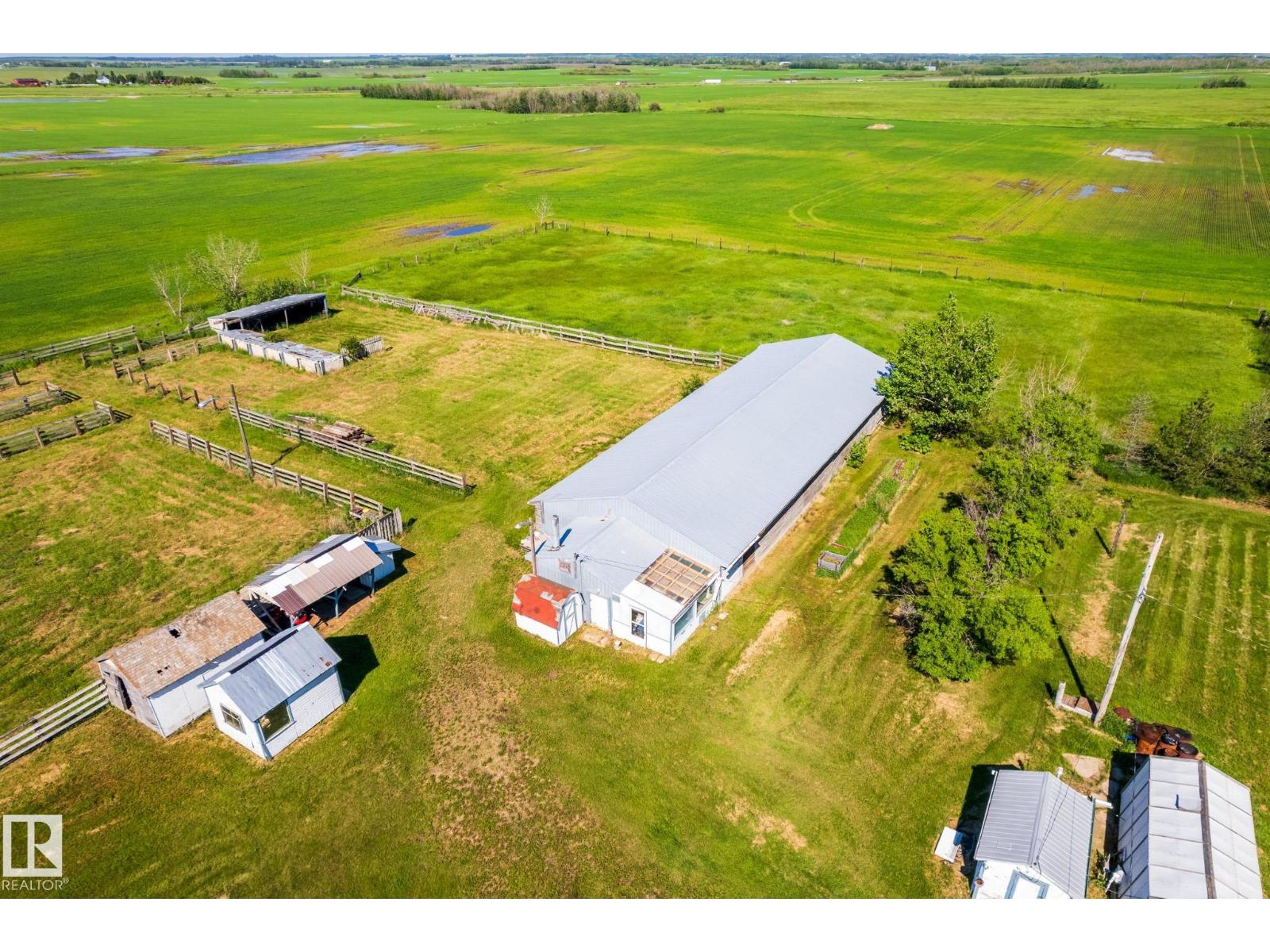 551027 Range Road 193 - 3