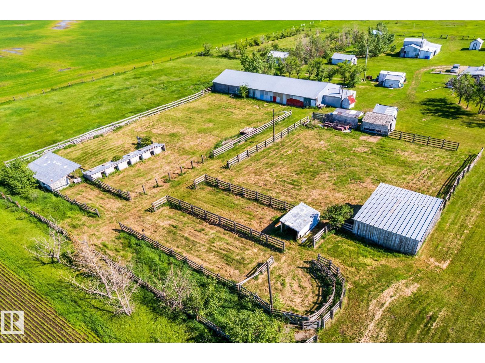 551027 Range Road 193 - 33
