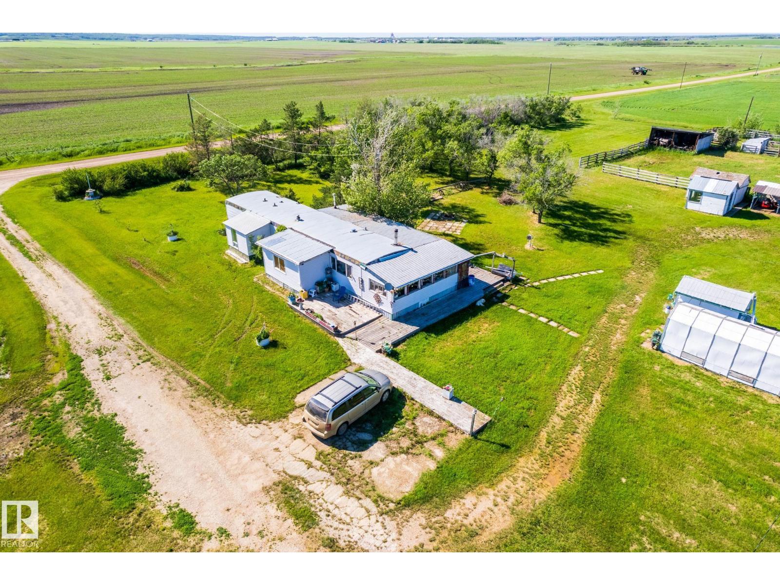 551027 Range Road 193 - 8