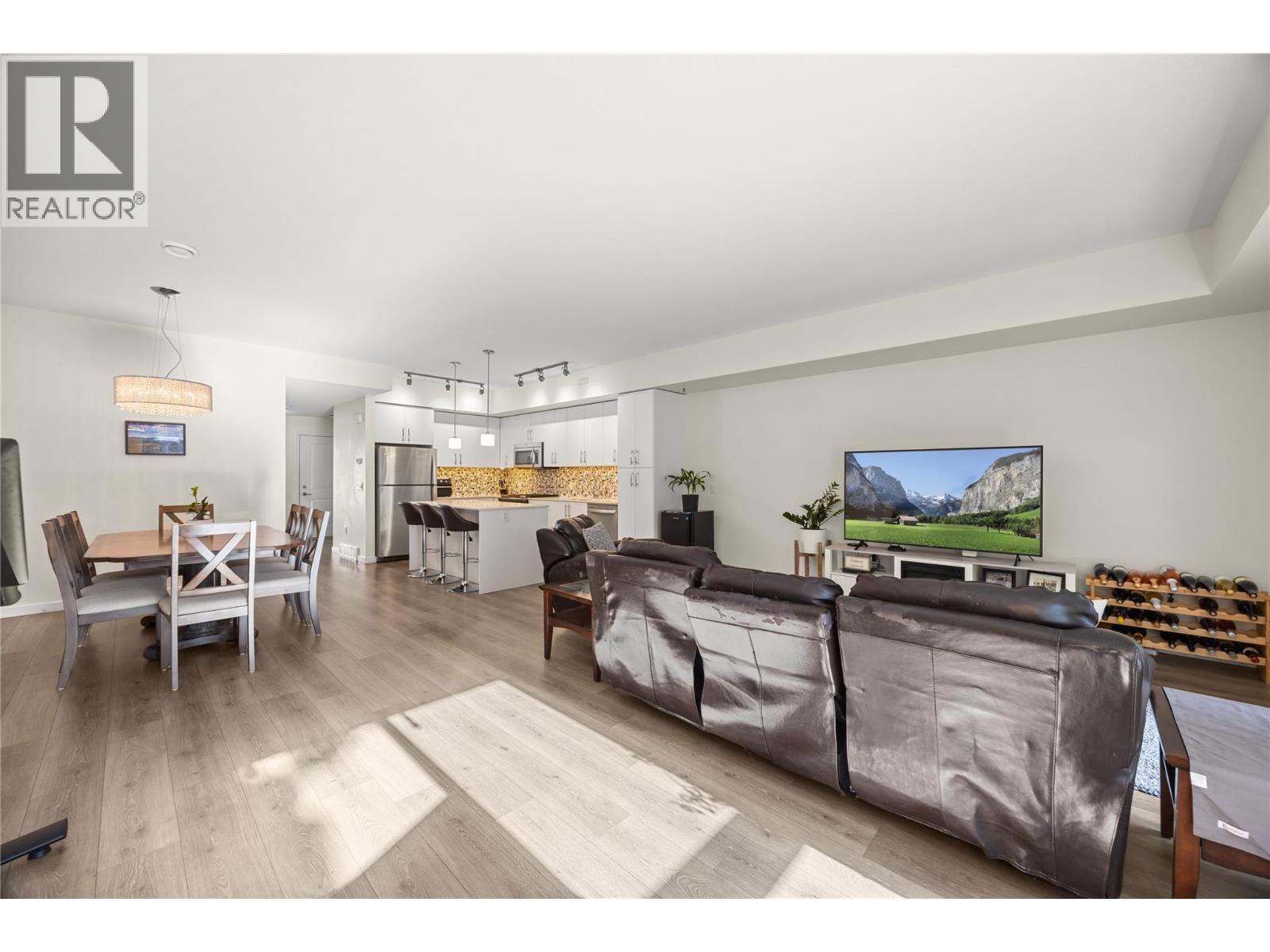 680 Old Meadows Road Unit# 74, Kelowna