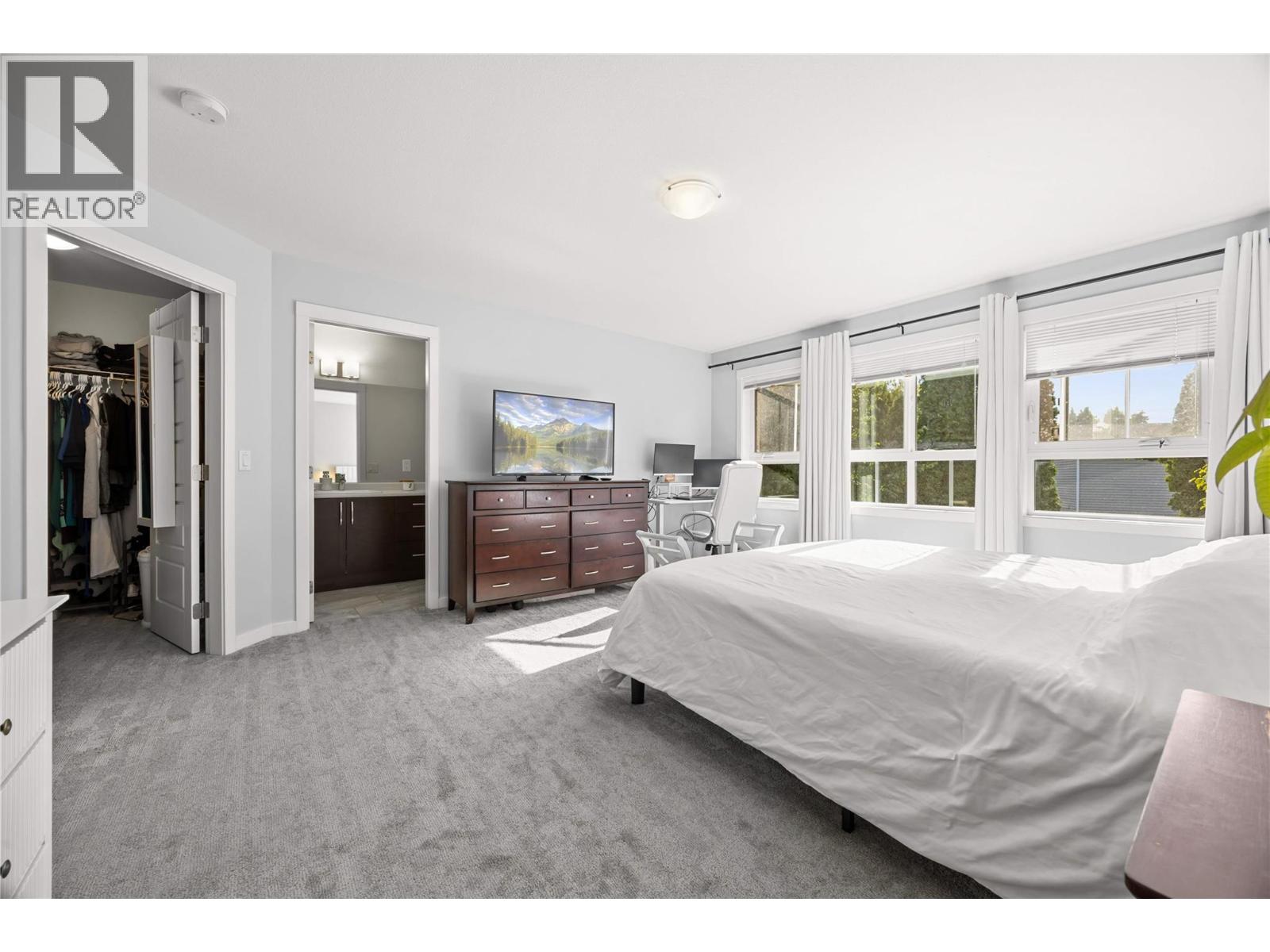 680 Old Meadows Road Unit# 74, Kelowna