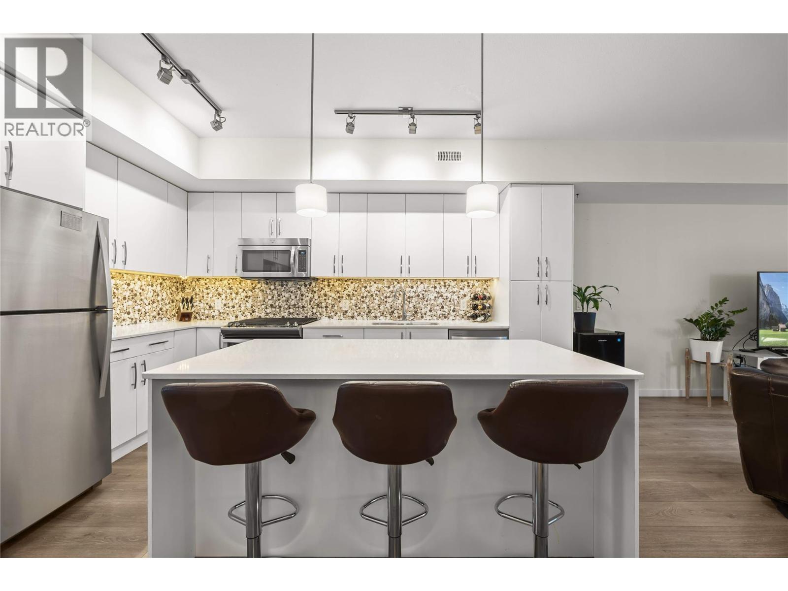680 Old Meadows Road Unit# 74, Kelowna