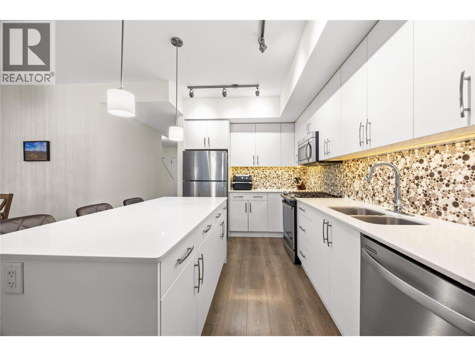 680 Old Meadows Road Unit# 74, Kelowna
