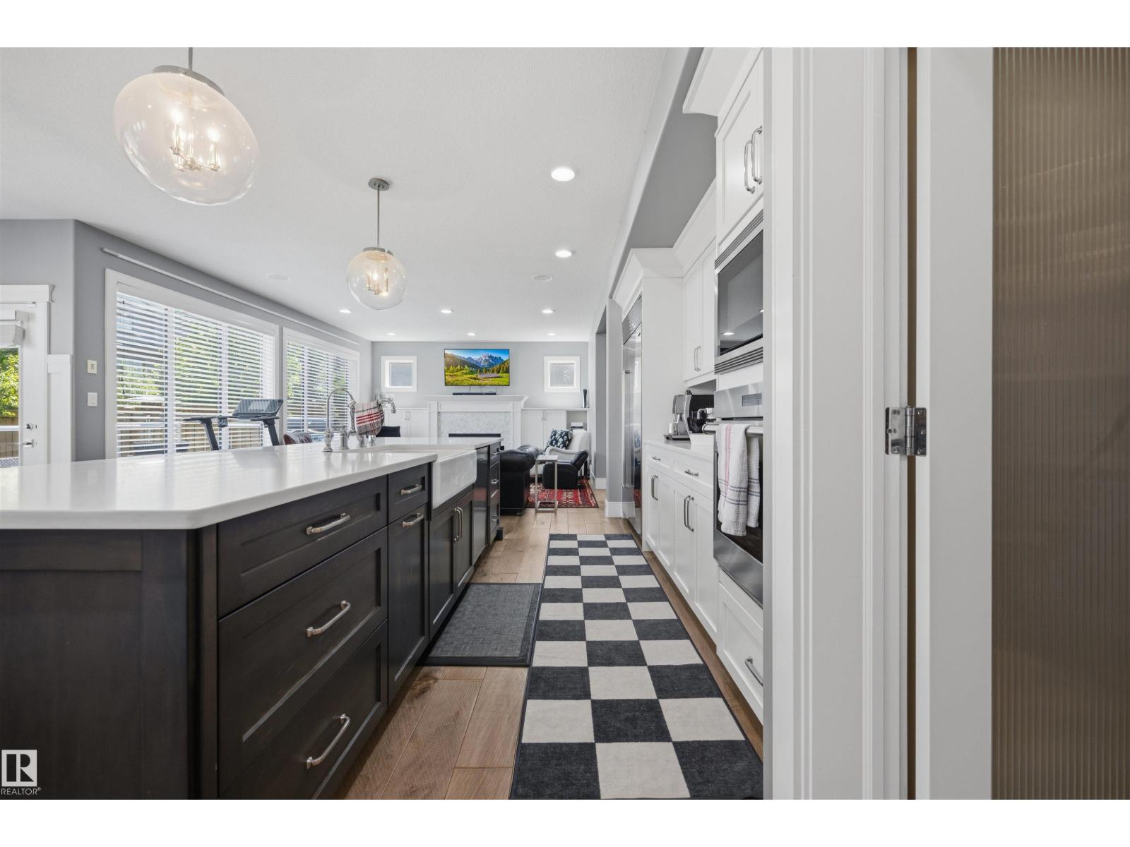 1305 HAINSTOCK WY SW - 16