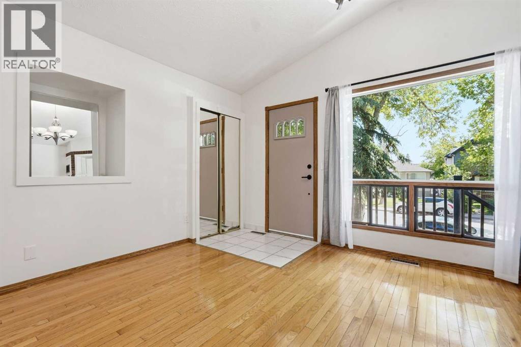 4205 16 Street SW - 3