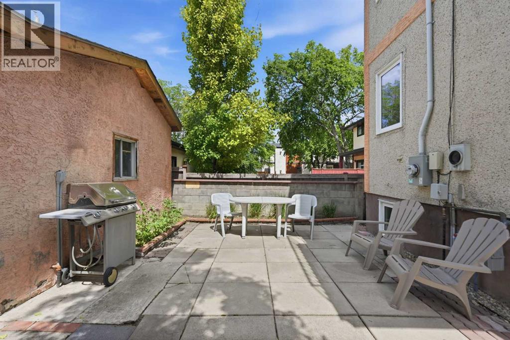 4205 16 Street SW - 44