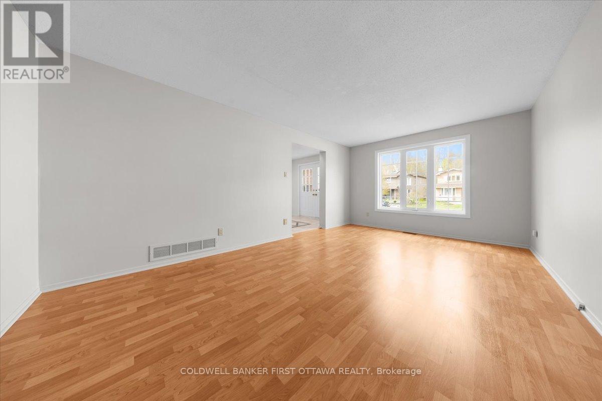 1841 THISTLELEAF CRESCENT - 19