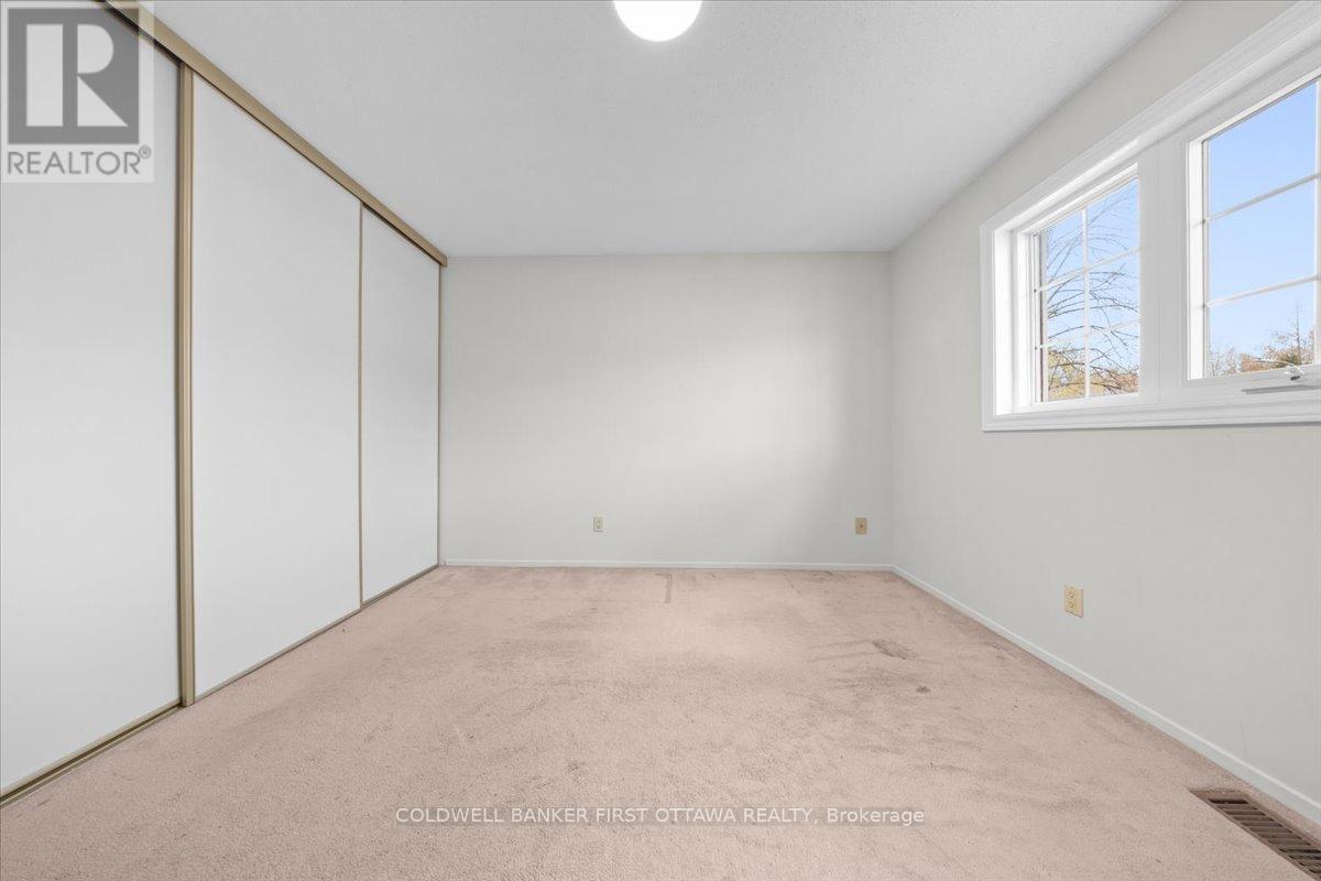 1841 THISTLELEAF CRESCENT - 24