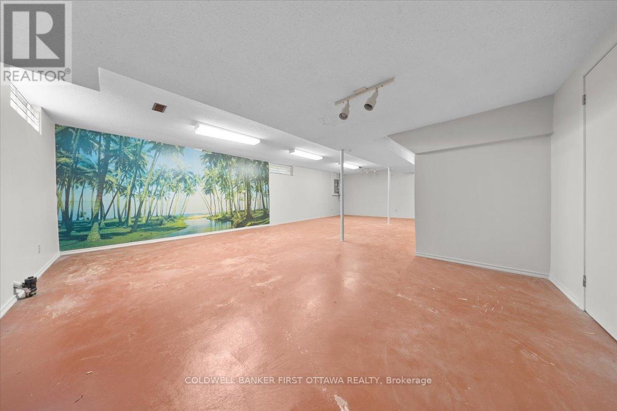1841 THISTLELEAF CRESCENT - 33