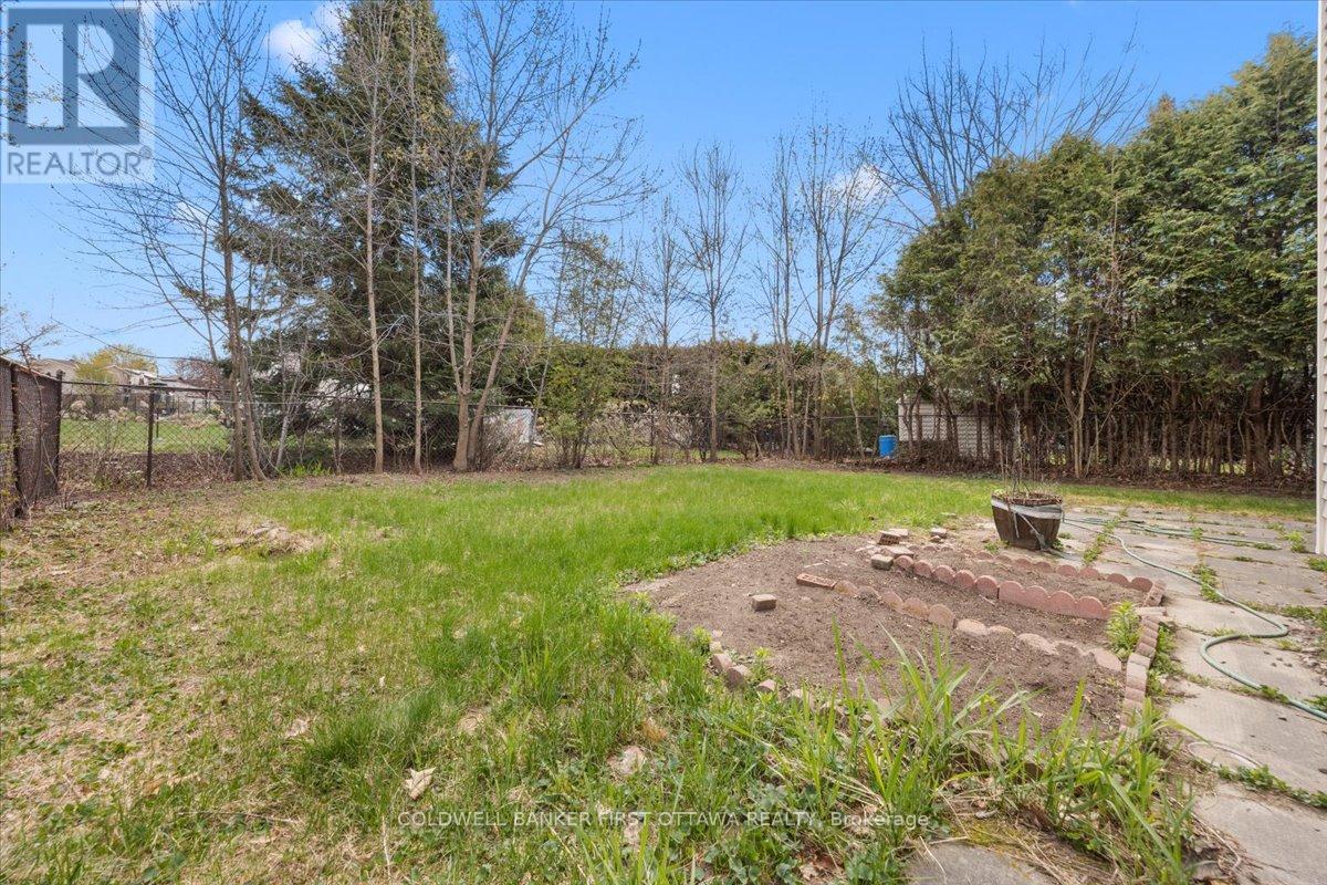 1841 THISTLELEAF CRESCENT - 39