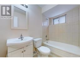 6068 Yonge Street, Toronto, ON M2M3W6 Photo 12