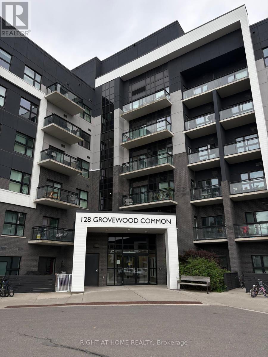 #405 128 GROVEWOOD COMMON - 1