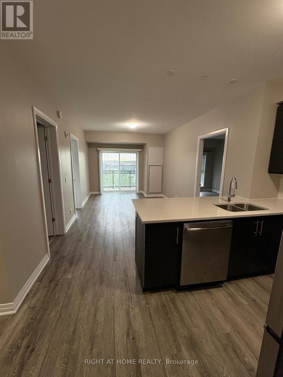 #405 128 GROVEWOOD COMMON - 2