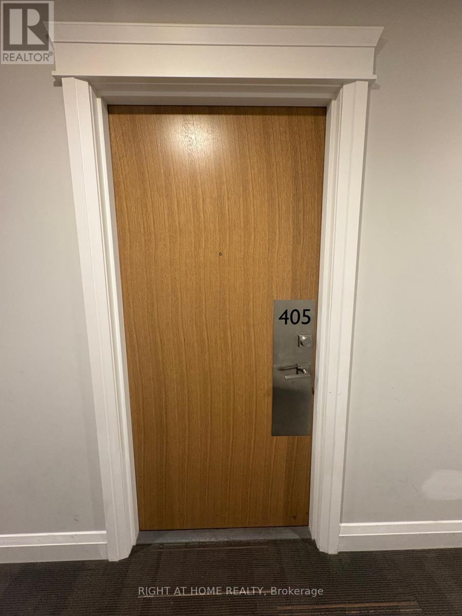 #405 128 GROVEWOOD COMMON - 20