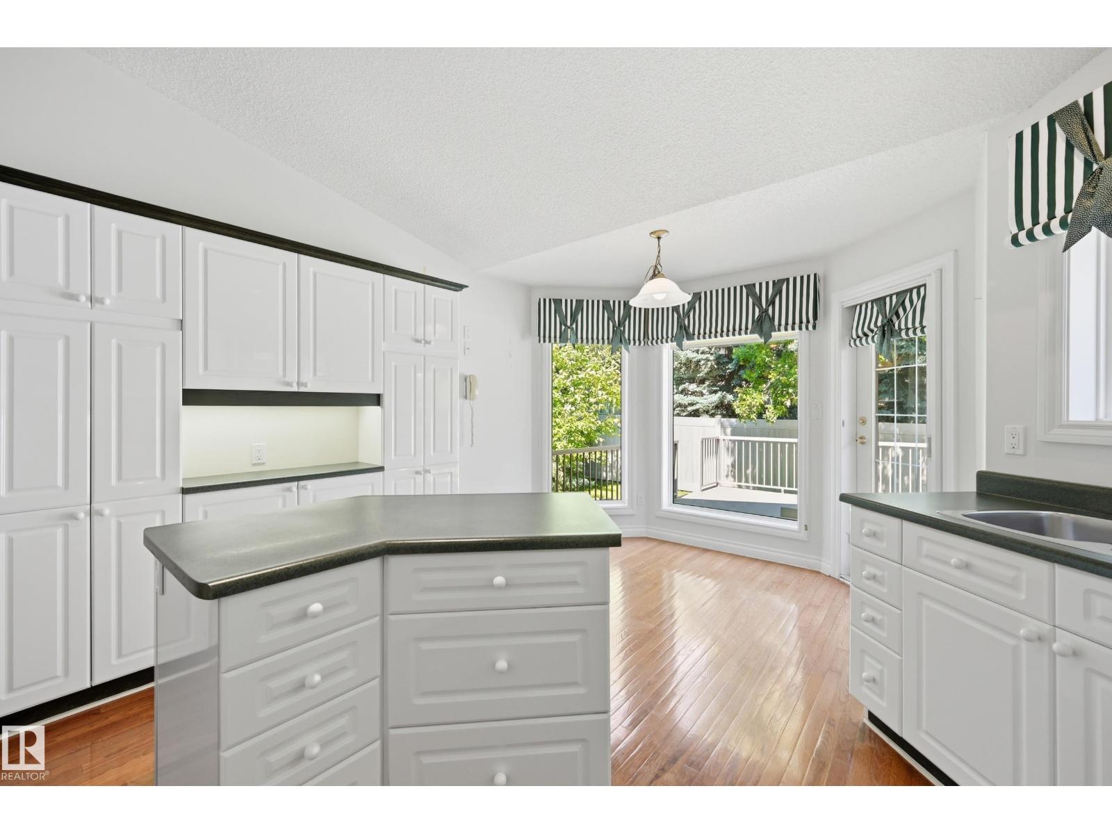 #21 925 PICARD DR NW - 15